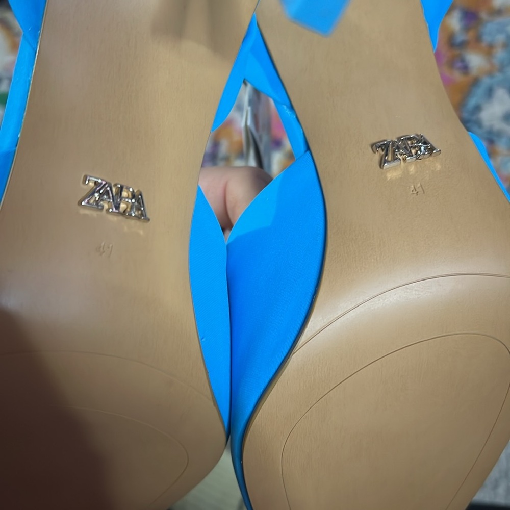 Zara women’s blue rhinestone slingback heels - Picture 6 of 11